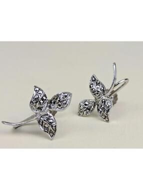 1960's sterling silver sparkly leaf screw back earrings